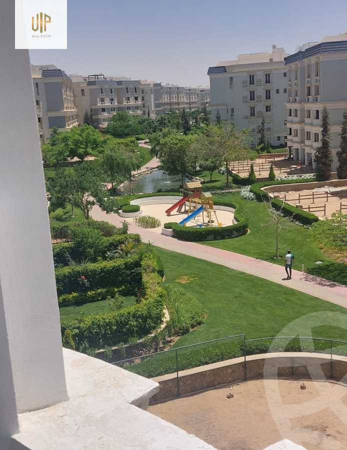 https://aqarmap.com.eg/en/listing/4103212-for-sale-cairo-new-cairo-compounds-mountain-view-hyde-park