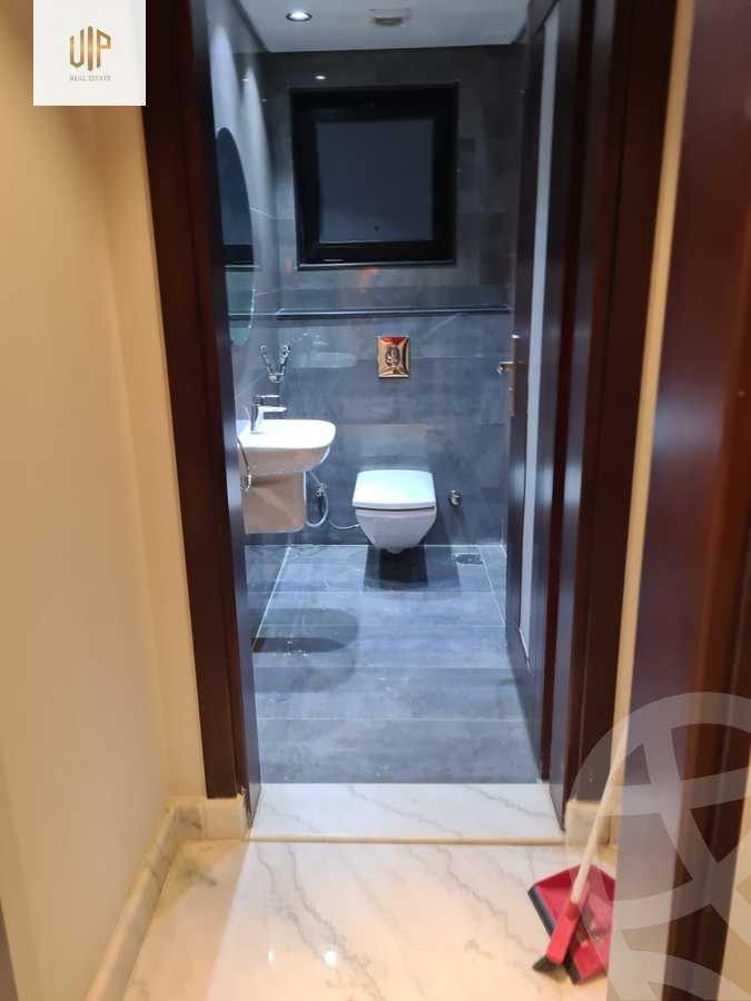 https://aqarmap.com.eg/en/listing/4106250-for-rent-cairo-new-cairo-compounds-the-water-way
