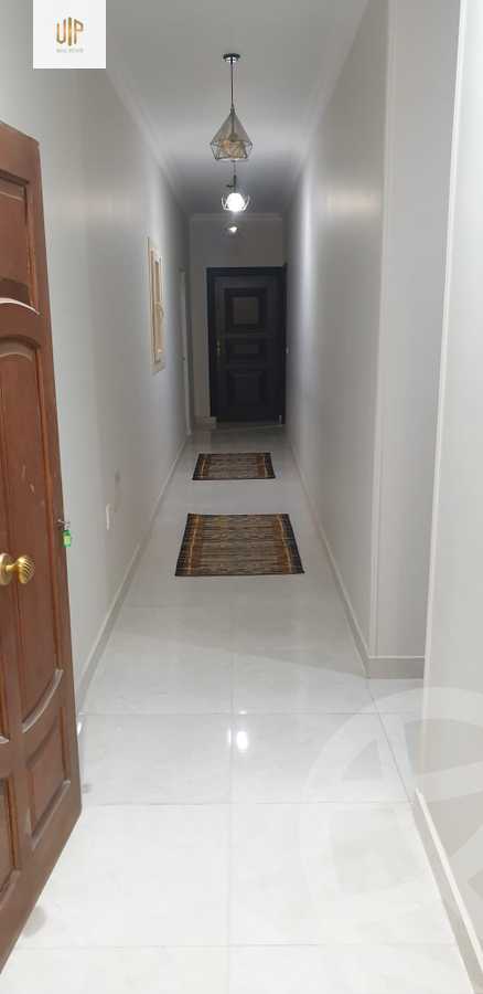 https://aqarmap.com.eg/en/listing/4122508-for-rent-cairo-new-cairo-sharq-el-akadamiya-al-tahrir-st