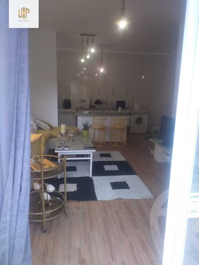 https://aqarmap.com.eg/ar/listing/4280040-for-rent-cairo-new-cairo-south-investors-mohammed-nagib-axis-st