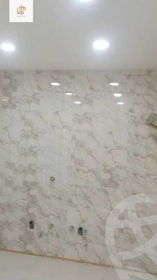 https://aqarmap.com.eg/ar/listing/4286457-for-sale-cairo-new-cairo-compounds-stwn-ryzydns-by-ar-y-llttwyr