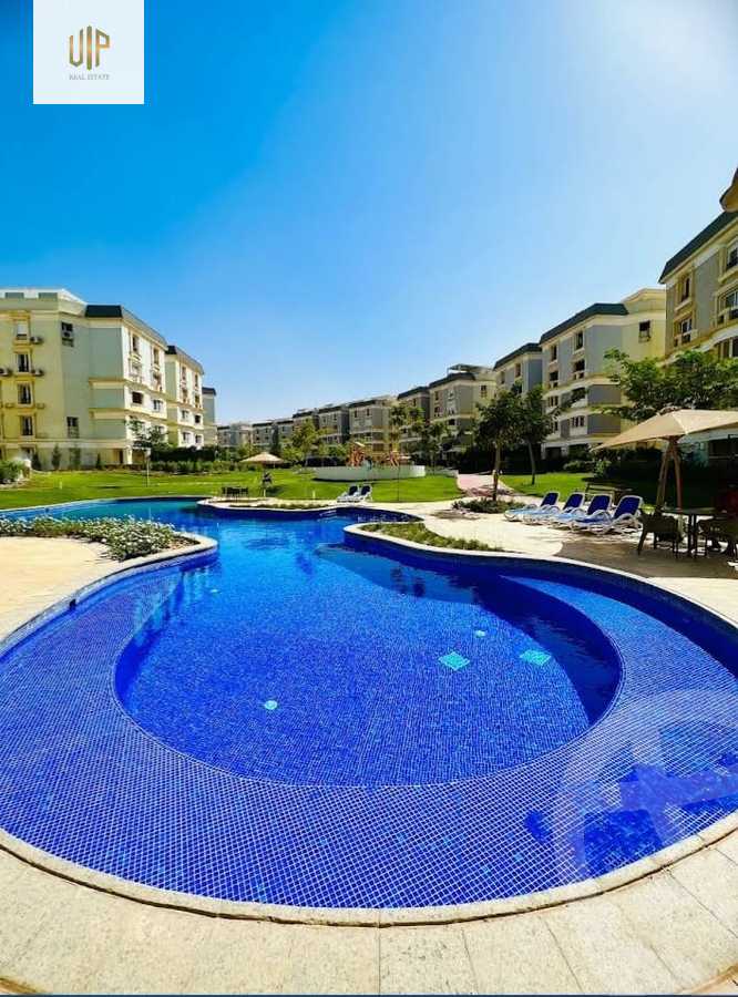 https://aqarmap.com.eg/en/listing/4312336-for-sale-cairo-new-cairo-compounds-mountain-view-hyde-park