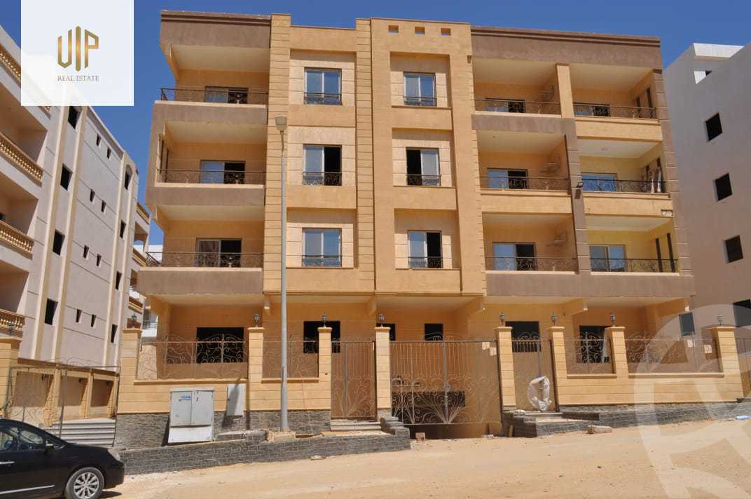 https://aqarmap.com.eg/ar/listing/4365453-for-sale-cairo-el-shorouk-lhy-lwl-shrq-neighborhood-3