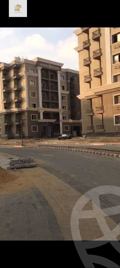 https://aqarmap.com.eg/en/listing/4461961-for-sale-cairo-new-cairo-compounds-kmbwnd-lqdh