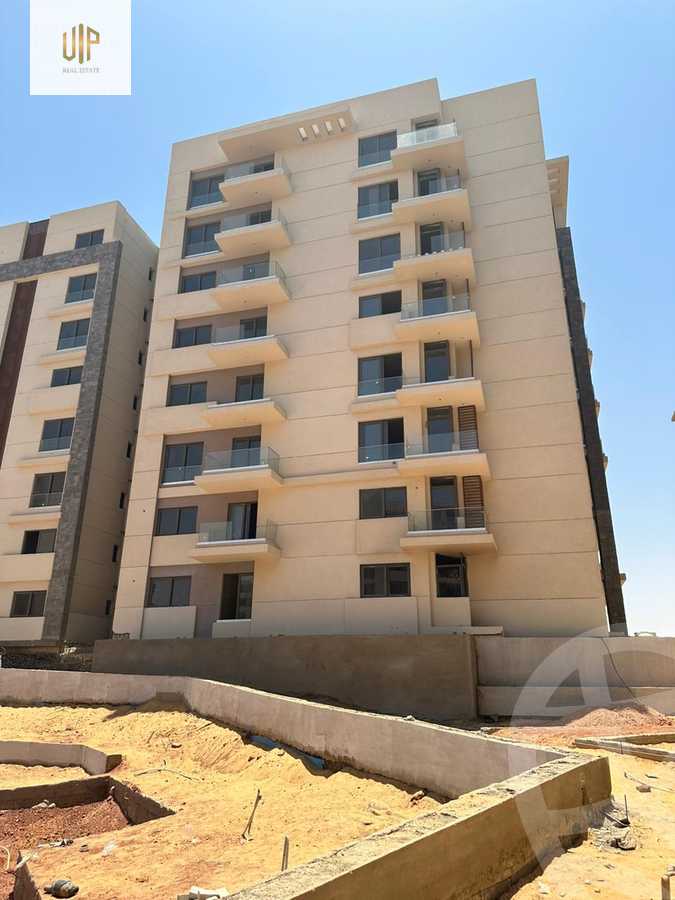 https://aqarmap.com.eg/en/listing/4496855-for-sale-cairo-new-administrative-capital-r7-midtown-condo