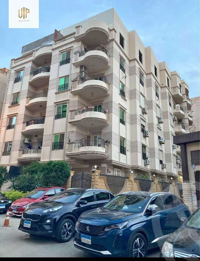 https://aqarmap.com.eg/en/listing/4538649-for-sale-cairo-new-cairo-el-banafsg-el-banafsag-omarat-al-gabri-st