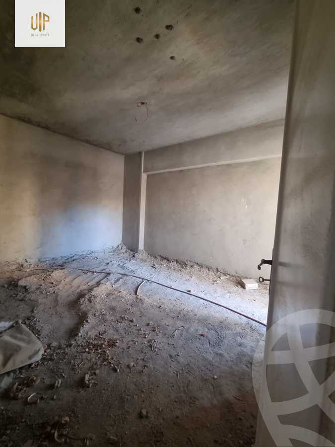 https://aqarmap.com.eg/ar/listing/4675358-for-sale-cairo-new-cairo-compounds-la-rose