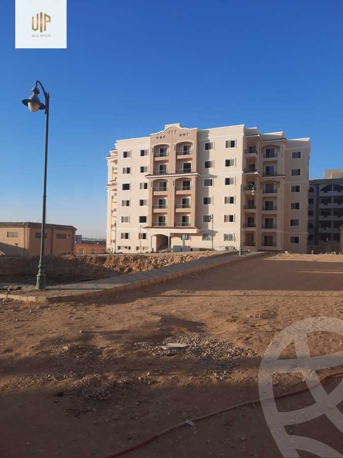 https://aqarmap.com.eg/ar/listing/4675358-for-sale-cairo-new-cairo-compounds-la-rose