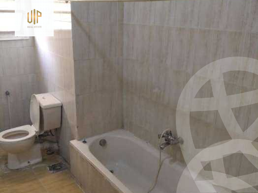 https://aqarmap.com.eg/en/listing/4576181-for-sale-cairo-new-cairo-el-ahyaa-fourth-neighborhood-street-28