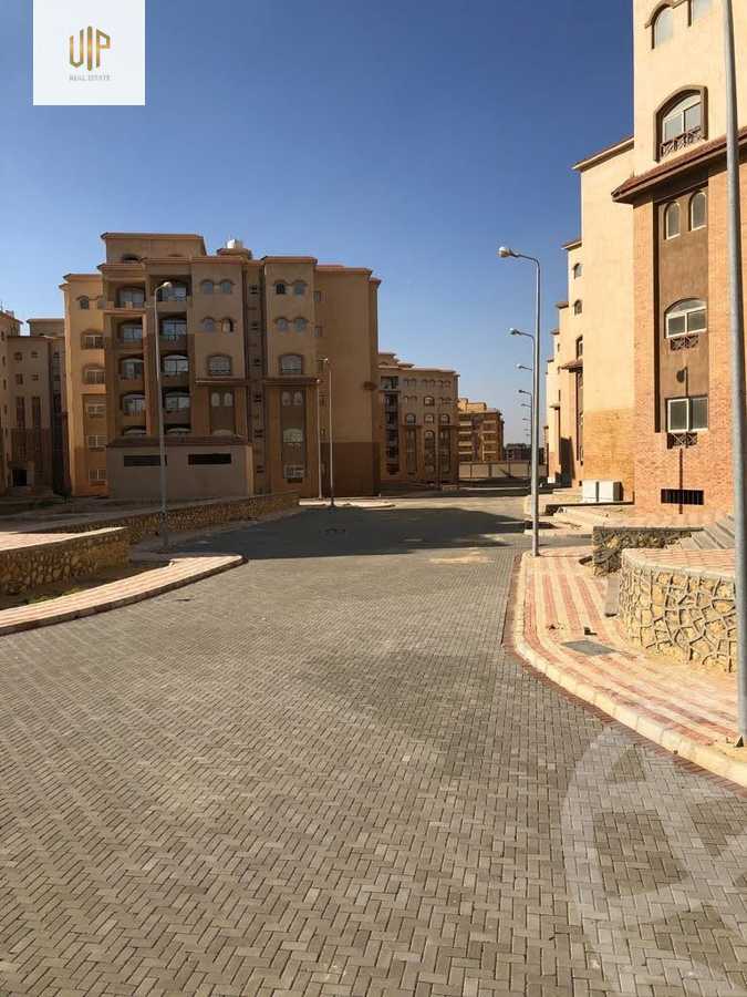 https://aqarmap.com.eg/ar/listing/4762610-for-sale-cairo-new-cairo-compounds-dobat-el-modaraat-compound-deraa-misr