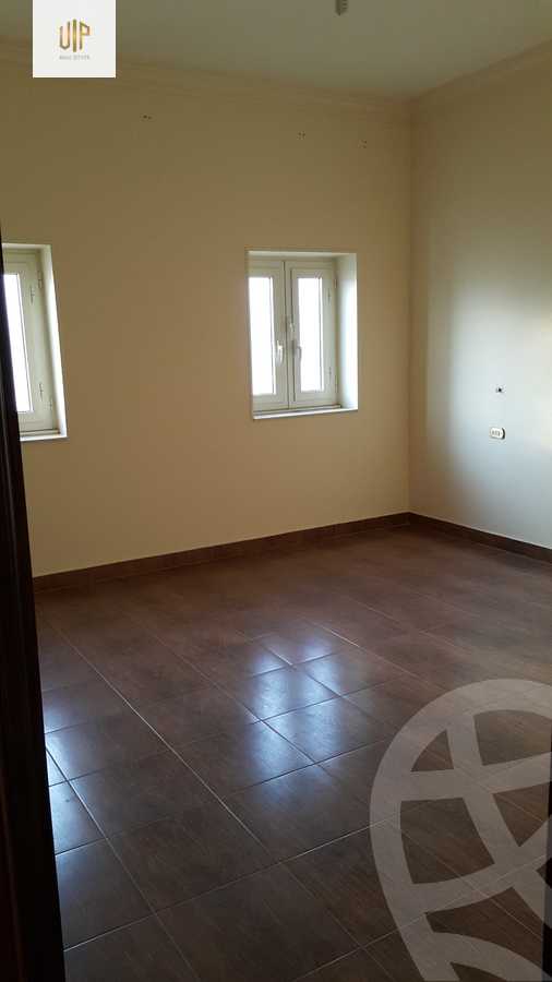 https://aqarmap.com.eg/ar/listing/4782866-for-rent-cairo-new-cairo-ganob-el-akadamiya-(south-academy-(a-al-mekdad-ibn-omar-street