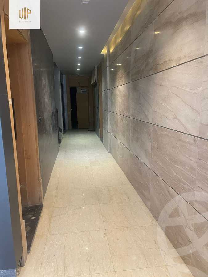 https://aqarmap.com.eg/en/listing/5028645-for-sale-cairo-new-cairo-compounds-the-icon-mall-style-home