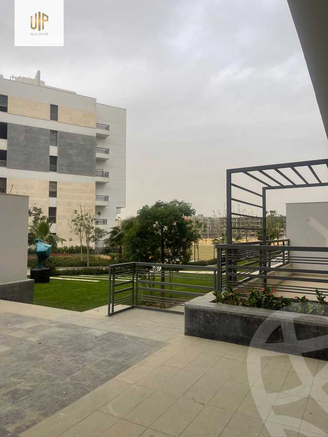 https://aqarmap.com.eg/en/listing/5028645-for-sale-cairo-new-cairo-compounds-the-icon-mall-style-home