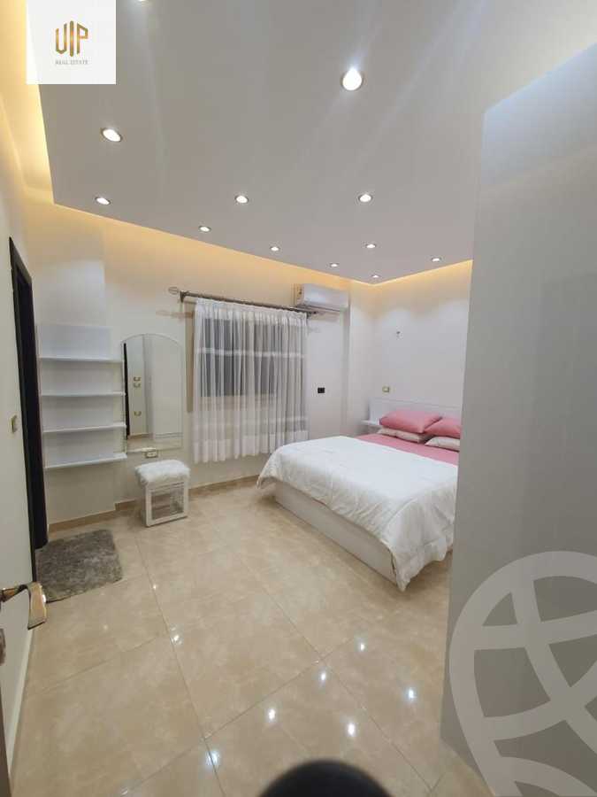 https://aqarmap.com.eg/ar/listing/5220559-for-rent-cairo-new-cairo-compounds-el-mostashareen-compound
