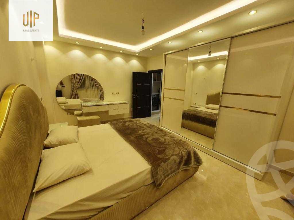 https://aqarmap.com.eg/ar/listing/5220559-for-rent-cairo-new-cairo-compounds-el-mostashareen-compound