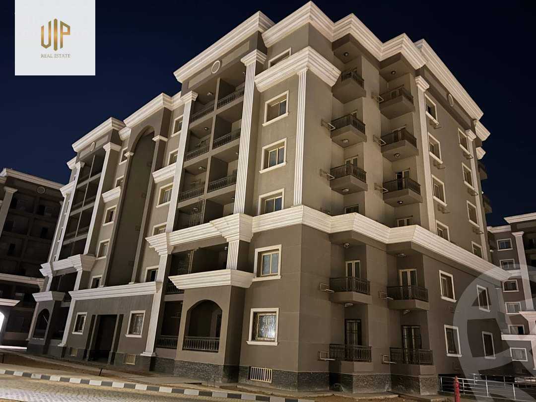 https://aqarmap.com.eg/en/listing/5348610-for-sale-cairo-new-cairo-compounds-town-residence