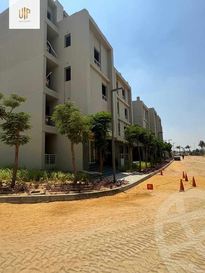 https://aqarmap.com.eg/ar/listing/5367941-for-sale-cairo-new-cairo-compounds-the-water-way