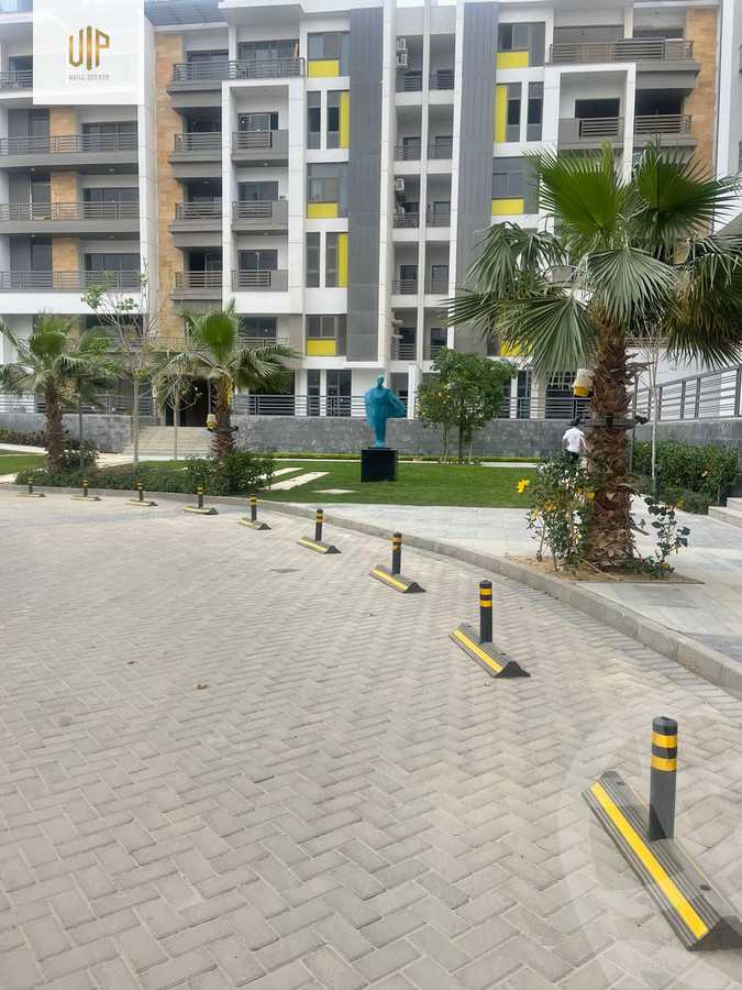 https://aqarmap.com.eg/en/listing/5379164-for-sale-cairo-new-cairo-compounds-the-icon-gardens-compound-style-home
