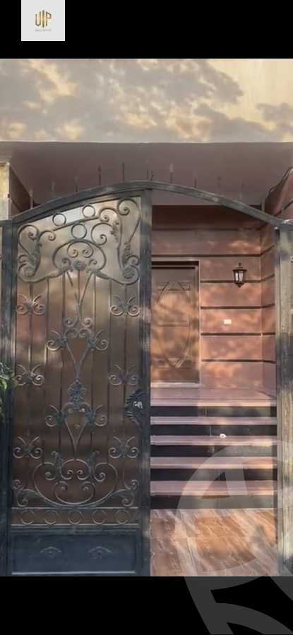https://aqarmap.com.eg/ar/listing/5394105-for-sale-cairo-new-cairo-el-banafsg-el-banafsag-7-ibrahim-hamroush-st