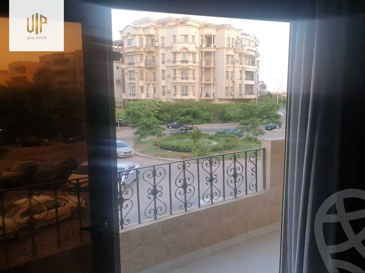 https://aqarmap.com.eg/en/listing/5410048-for-sale-cairo-new-cairo-el-ahyaa-fifth-neighborhood-street-28