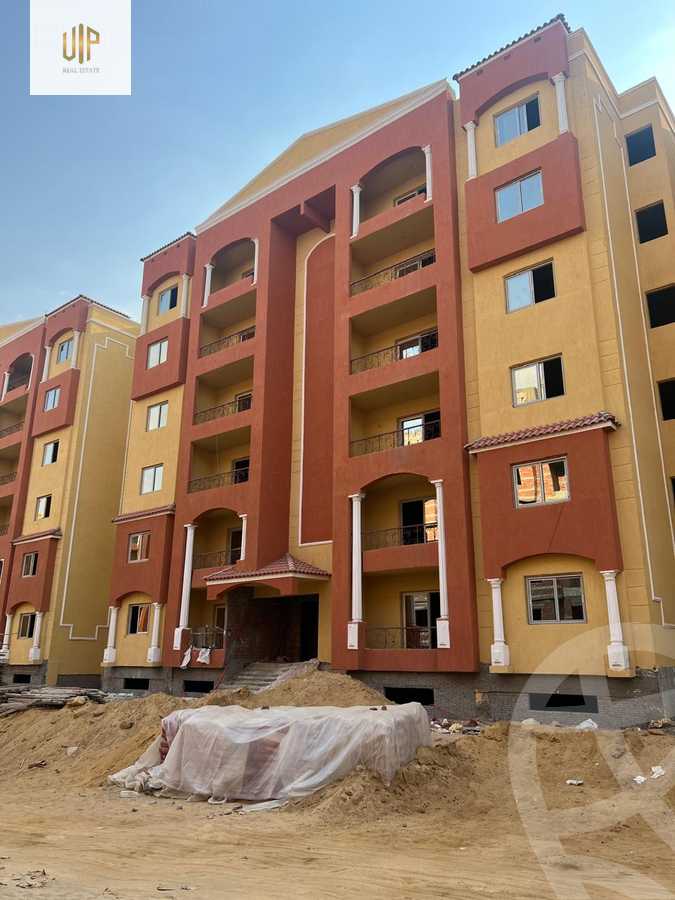 https://aqarmap.com.eg/en/listing/5410224-for-sale-cairo-new-cairo-compounds-loaloat-new-cairo
