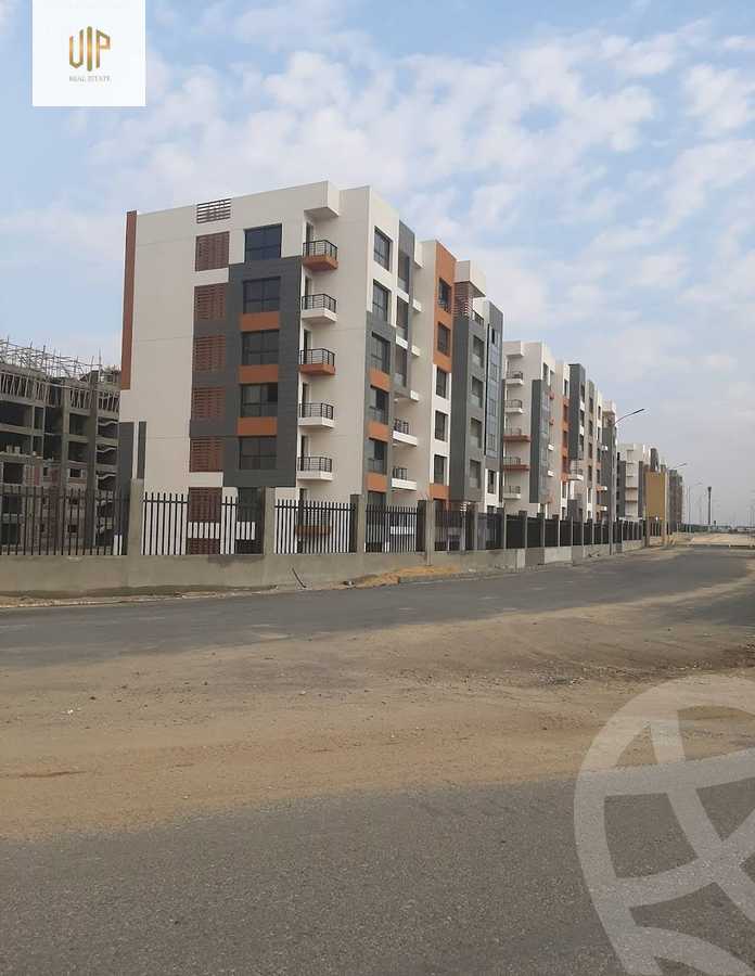 https://aqarmap.com.eg/en/listing/5509585-for-sale-cairo-new-cairo-lmstqbl-syty-compounds-aria-landmark