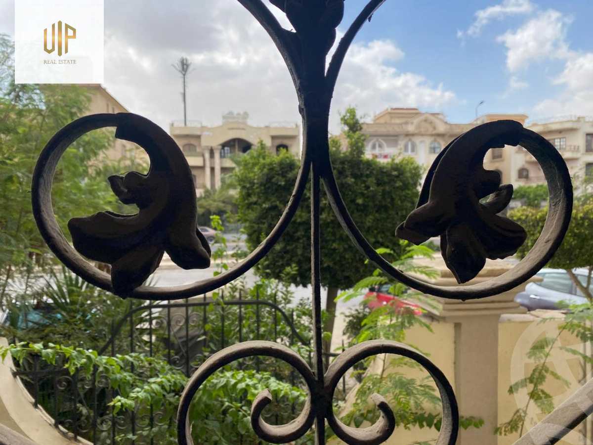 https://aqarmap.com.eg/en/listing/5520106-for-sale-cairo-new-cairo-el-ahyaa-first-neighborhood-street-12