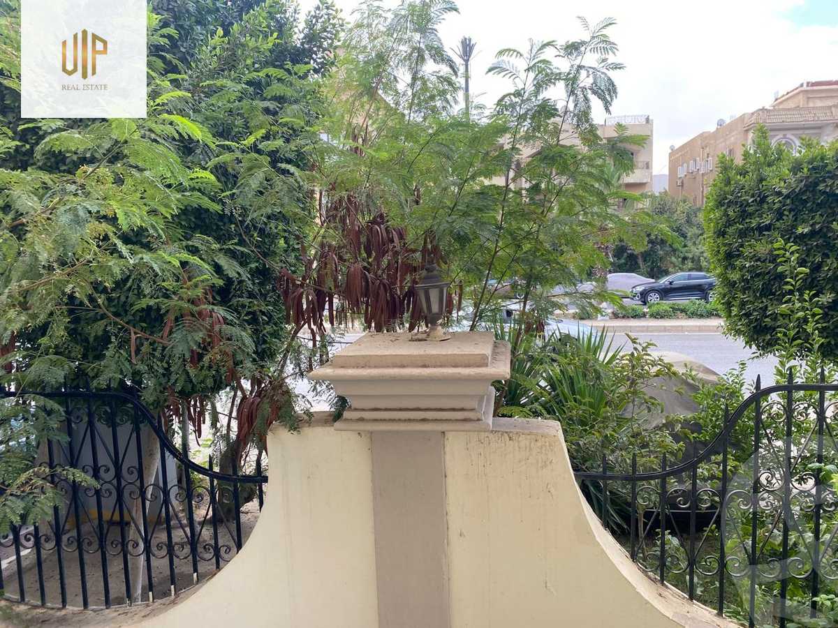https://aqarmap.com.eg/en/listing/5520106-for-sale-cairo-new-cairo-el-ahyaa-first-neighborhood-street-12