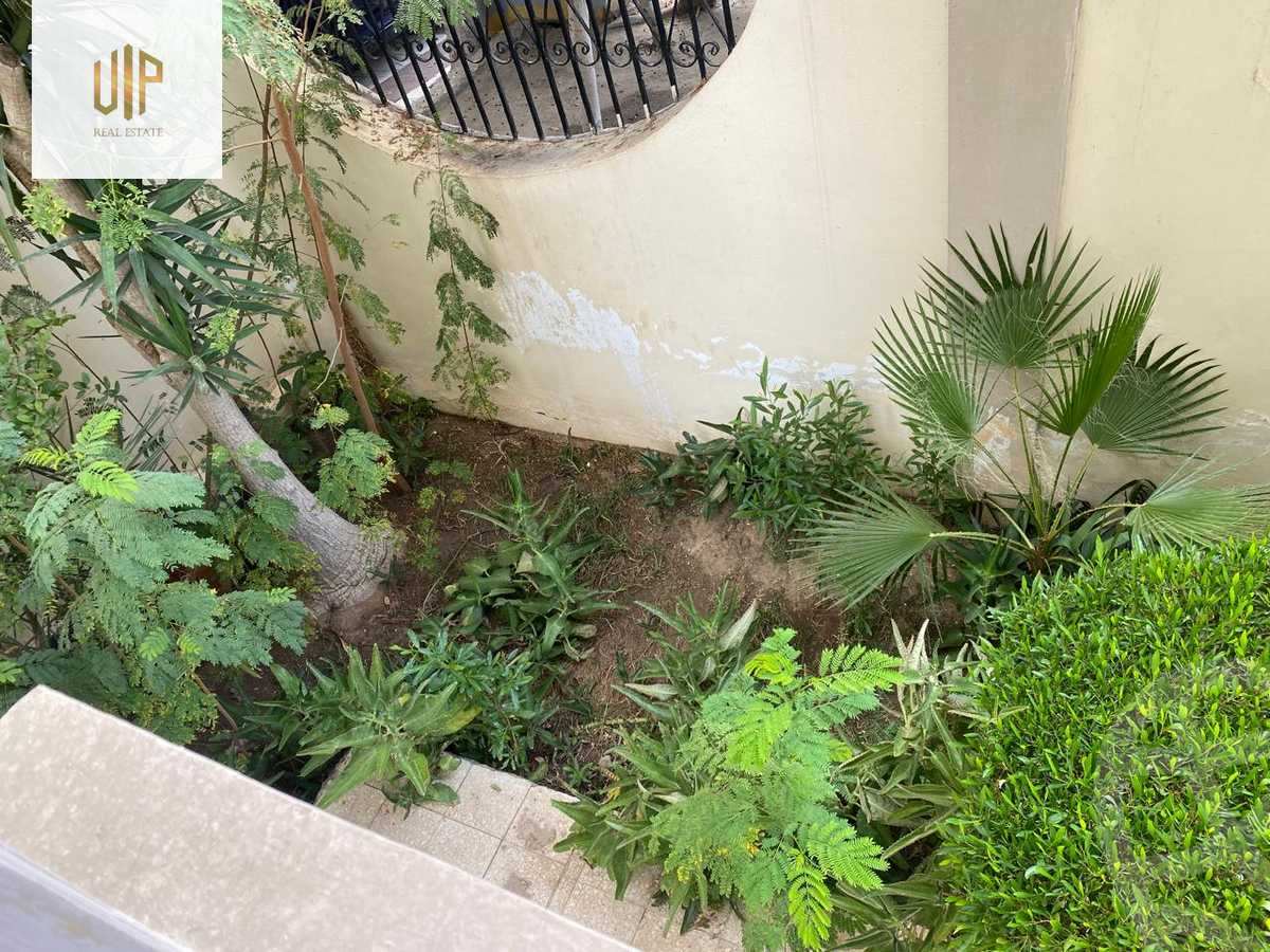 https://aqarmap.com.eg/en/listing/5520106-for-sale-cairo-new-cairo-el-ahyaa-first-neighborhood-street-12