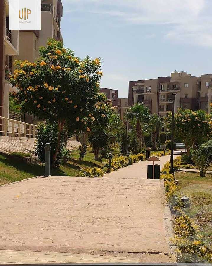 https://aqarmap.com.eg/en/listing/5521104-for-sale-cairo-new-cairo-compounds-dar-misr-el-koronfel