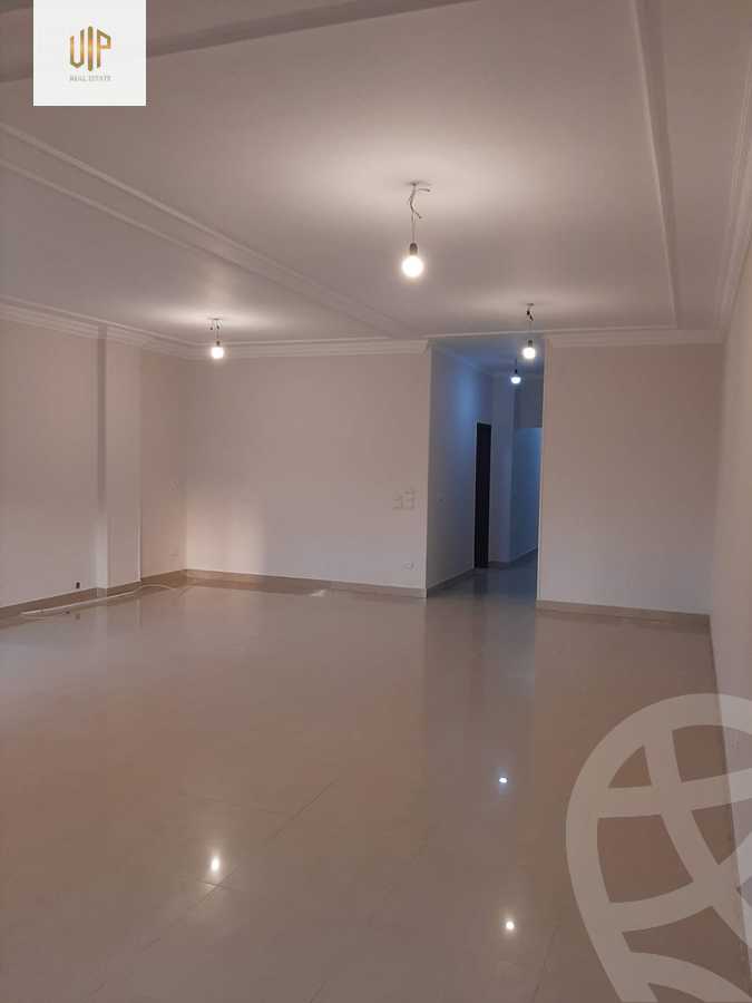 https://aqarmap.com.eg/en/listing/5528236-for-sale-cairo-new-cairo-el-ahyaa-first-neighborhood-street-1
