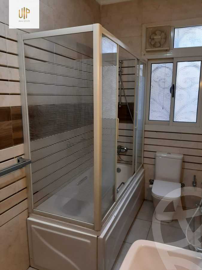 https://aqarmap.com.eg/en/listing/5528236-for-sale-cairo-new-cairo-el-ahyaa-first-neighborhood-street-1