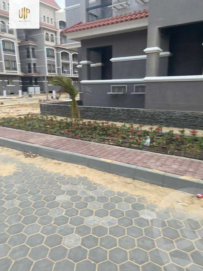 https://aqarmap.com.eg/en/listing/5528483-for-sale-cairo-new-cairo-compounds-kmbwnd-lnyb-l-m