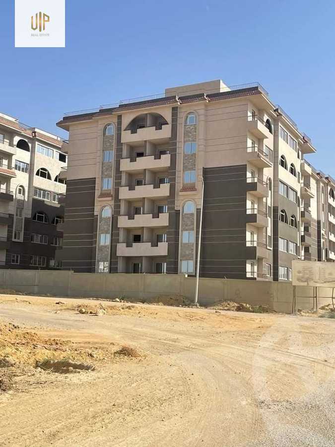 https://aqarmap.com.eg/ar/listing/5533307-for-sale-cairo-new-cairo-compounds-kmbwnd-jryn-twn-trw-llttwyr