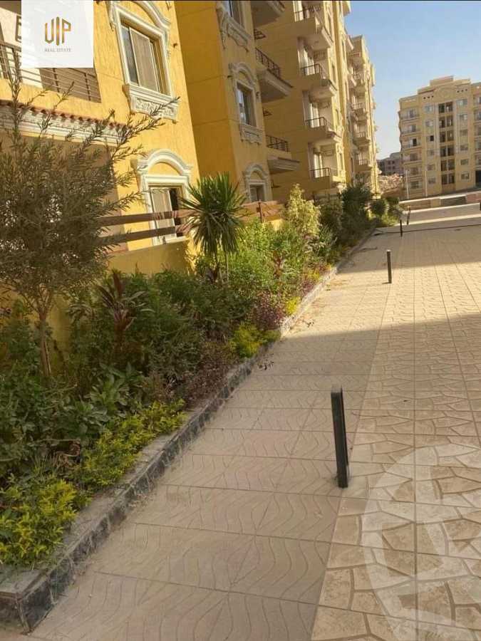 https://aqarmap.com.eg/en/listing/5533358-for-sale-cairo-new-cairo-compounds-safawa-residence
