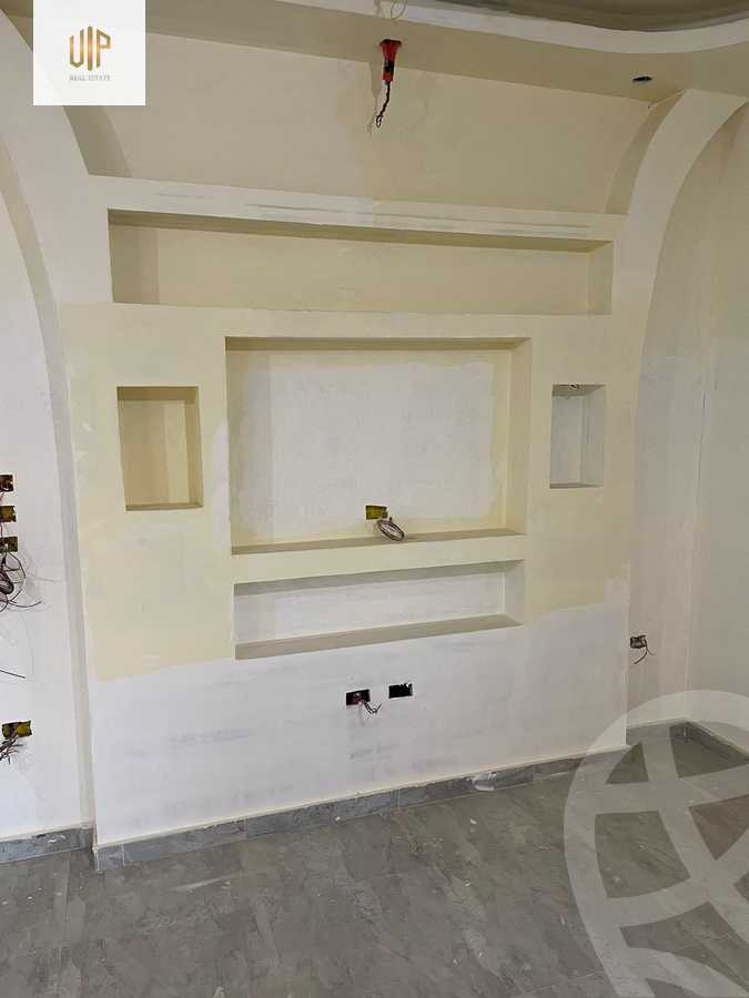 https://aqarmap.com.eg/en/listing/5533453-for-sale-cairo-new-cairo-compounds-el-mostashareen-compound