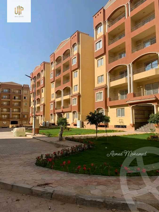 https://aqarmap.com.eg/ar/listing/5536405-for-sale-cairo-new-cairo-compounds-loaloat-new-cairo