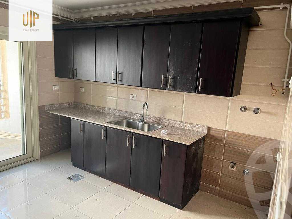 https://aqarmap.com.eg/en/listing/5536620-for-sale-cairo-new-cairo-compounds-el-koronfel-heights