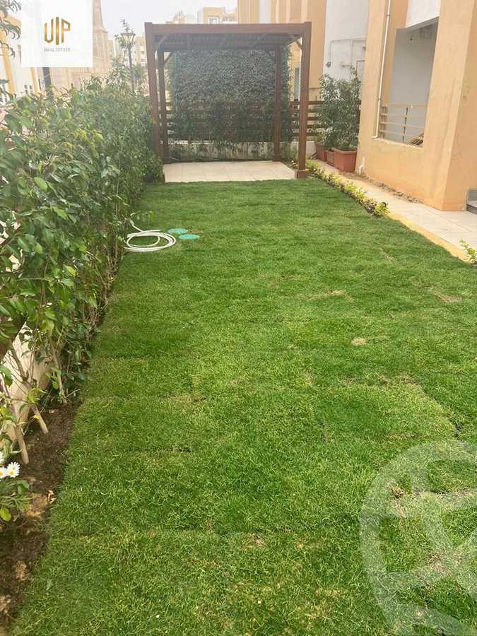 https://aqarmap.com.eg/en/listing/5536620-for-sale-cairo-new-cairo-compounds-el-koronfel-heights