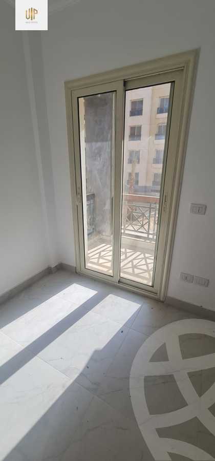 https://aqarmap.com.eg/en/listing/5564421-for-sale-cairo-new-cairo-compounds-paradise
