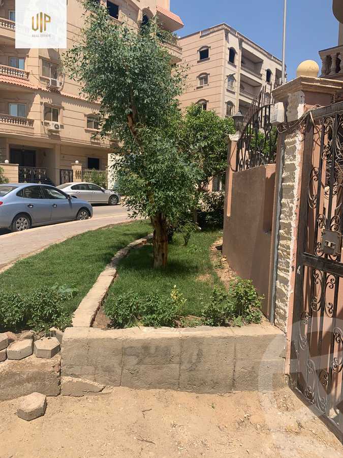 https://aqarmap.com.eg/en/listing/5564544-for-sale-cairo-new-cairo-el-narges-el-narges-omarat-abdul-rahman-al-rafie-st