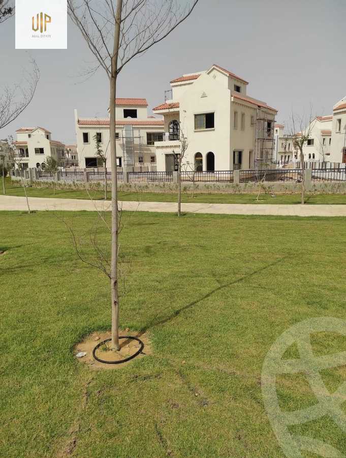 https://aqarmap.com.eg/en/listing/5593822-for-sale-cairo-new-administrative-capital-r7-celia-mntq-l-mrt-2