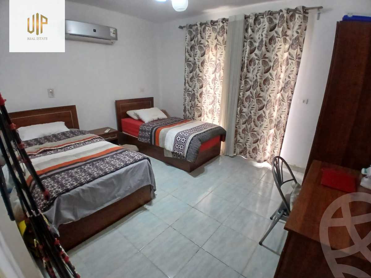 https://aqarmap.com.eg/en/listing/5593946-for-sale-cairo-new-cairo-compounds-el-mostashareen-compound