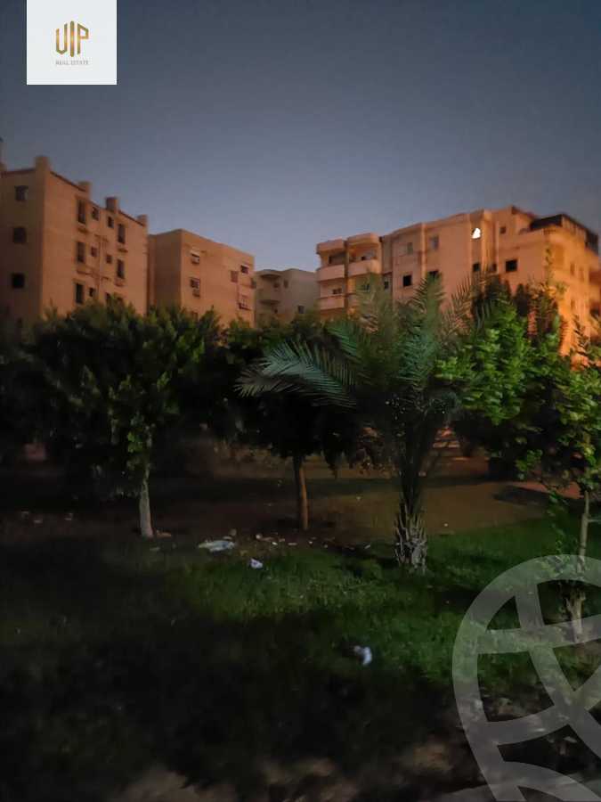 https://aqarmap.com.eg/en/listing/5610321-for-sale-cairo-new-cairo-el-banafsg-el-banafsag-omarat-qt-342