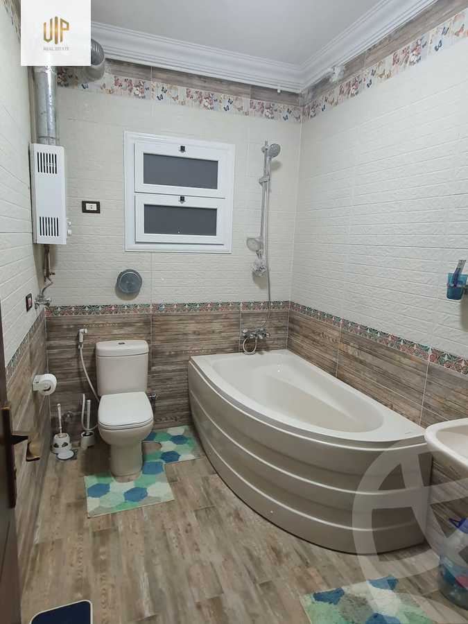 https://aqarmap.com.eg/en/listing/5615873-for-sale-cairo-new-cairo-compounds-kmbwnd-ldf-lwtny