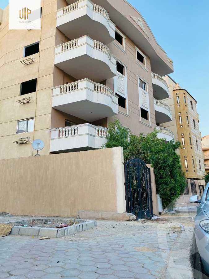 https://aqarmap.com.eg/en/listing/5616292-for-sale-cairo-new-cairo-el-banafsg-el-banafsag-omarat-al-gabri-st