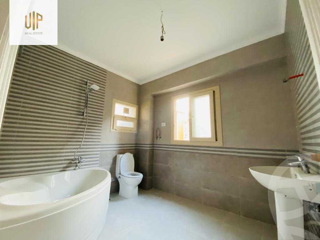 https://aqarmap.com.eg/en/listing/5616292-for-sale-cairo-new-cairo-el-banafsg-el-banafsag-omarat-al-gabri-st