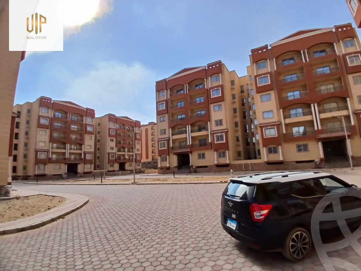 https://aqarmap.com.eg/ar/listing/5619085-for-sale-cairo-new-cairo-compounds-life-garden