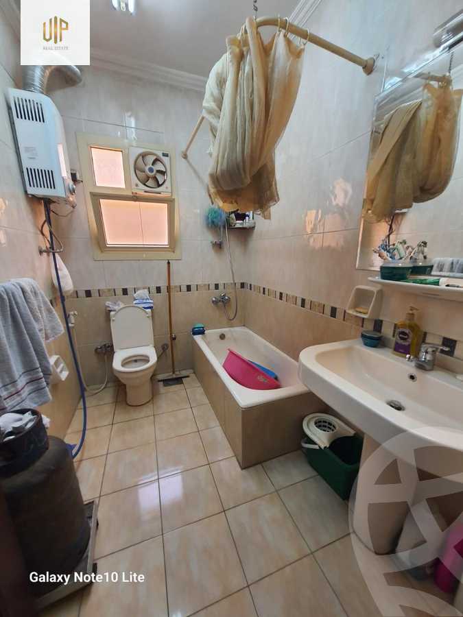 https://aqarmap.com.eg/en/listing/5619459-for-sale-cairo-new-cairo-el-ahyaa-third-neighborhood-street-14