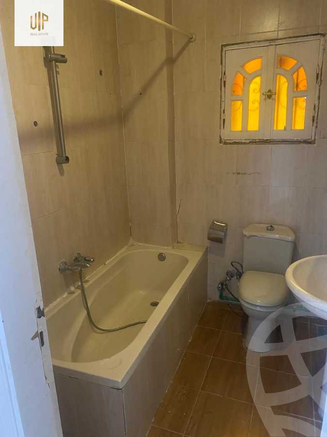 https://aqarmap.com.eg/en/listing/5619482-for-sale-cairo-new-cairo-ganob-el-akadamiya-south-academy-h-el-shaheed-sayed-zakarya-khalil-st